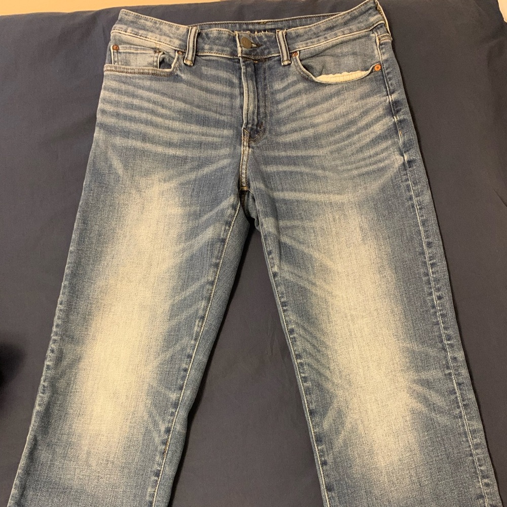 Mens American Eagle Jeans. 30x34